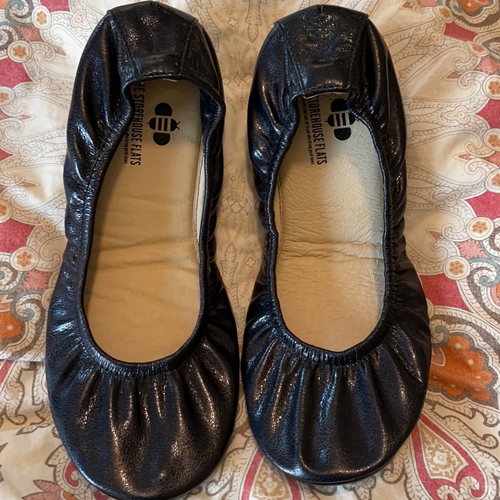 The Storehouse Flats Black size 8